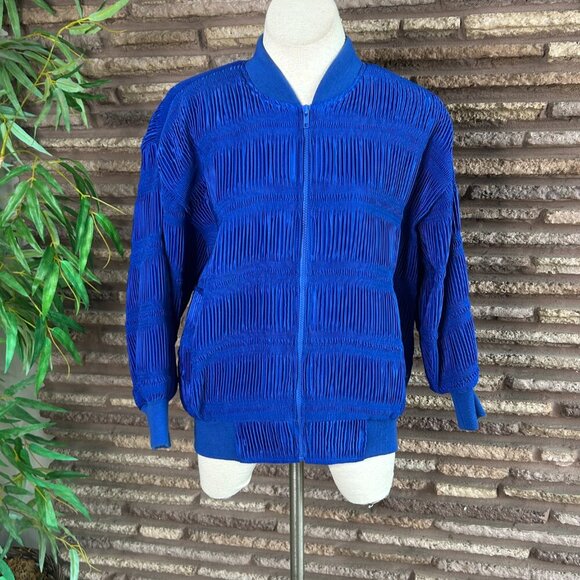 GDT Too Vintage 80s Royal Blue Mini Pleated Bomber Jacket - Picture 9 of 9